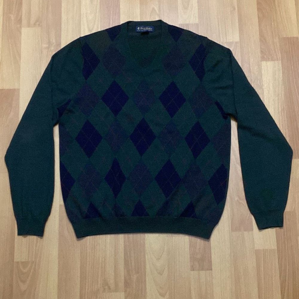 Vintage Brooks Brothers Extra Fine Italian Merino Wool V Neck Sweater Men M